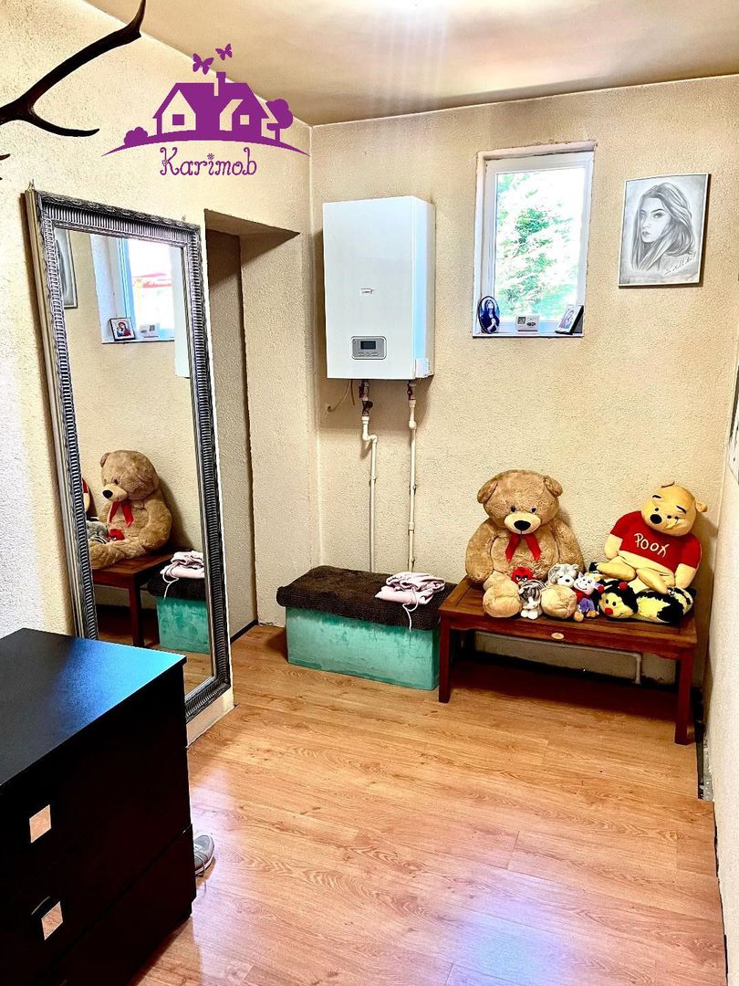 Casa si teren in zona de dealuri Oradea - Poză 5