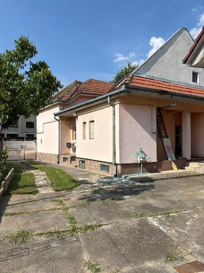 Agenția imobiliara BRASADAS vinde casa in zona CENTRALA. - Poză 2