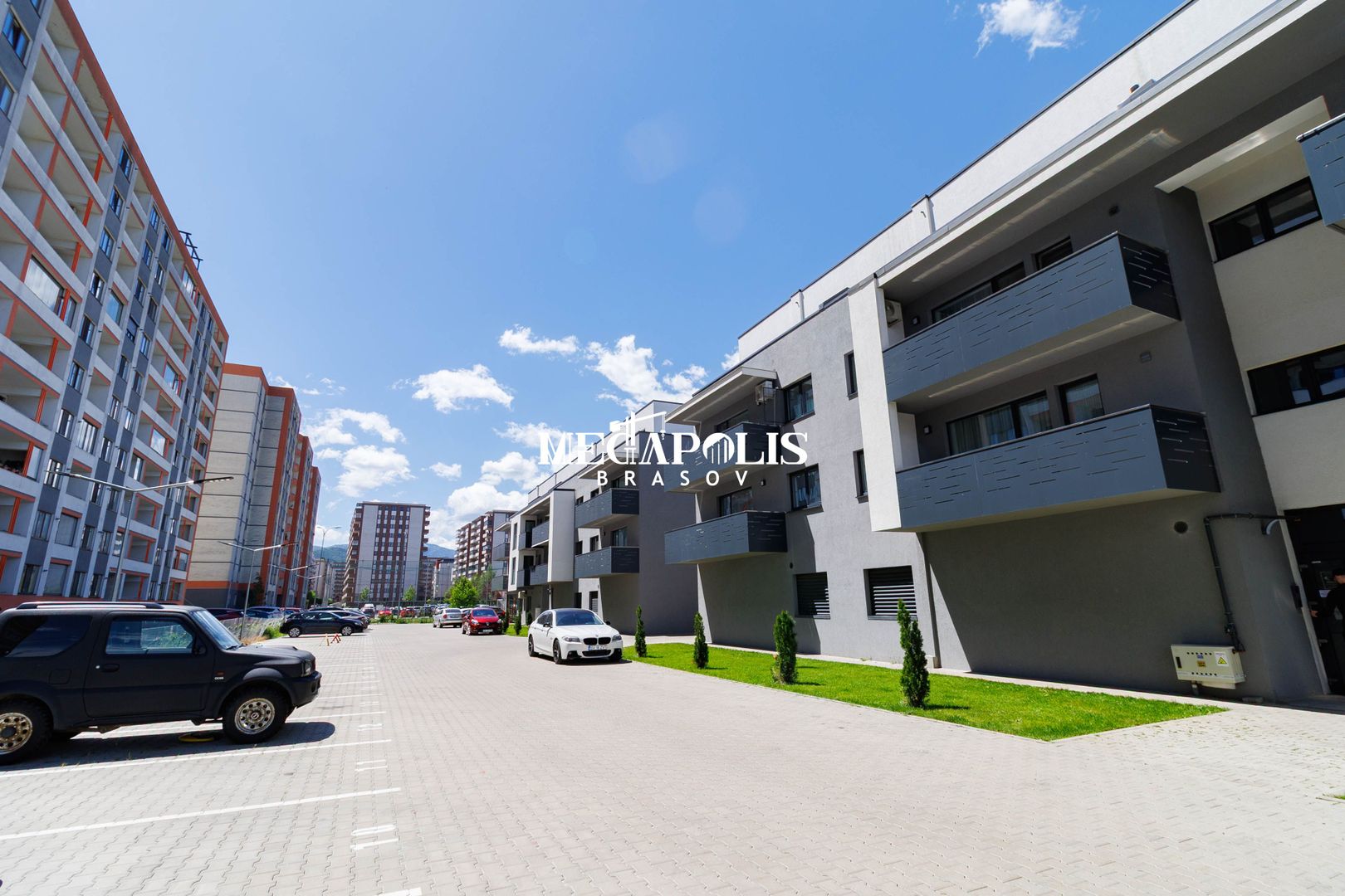 Intabulat / Mobilat Utilat / Parcare - Poză 2