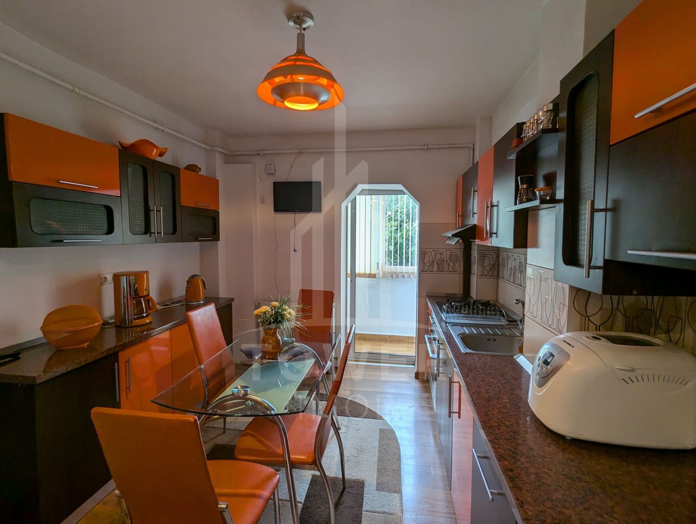 Apartament decomandat cu 2 camere (balcon, pivnita) - Strand, Sibiu - Poză 7