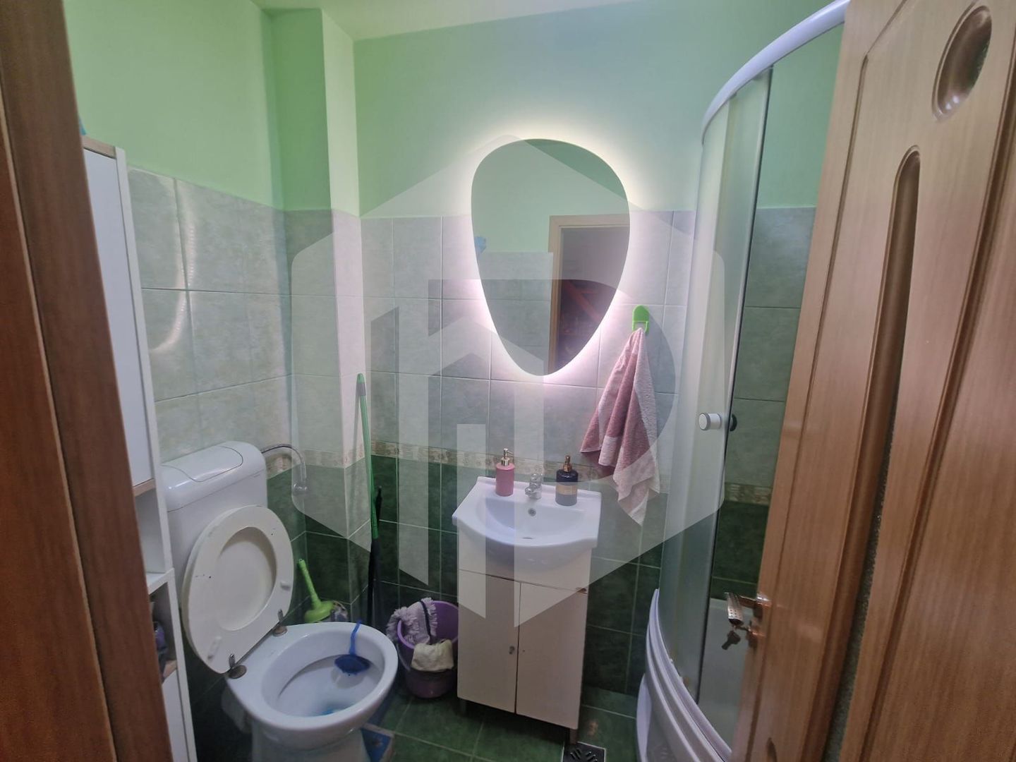 Mansardă spațioasă, complet mobilată și utilată – 80 mp | Sibiu - Poză 6