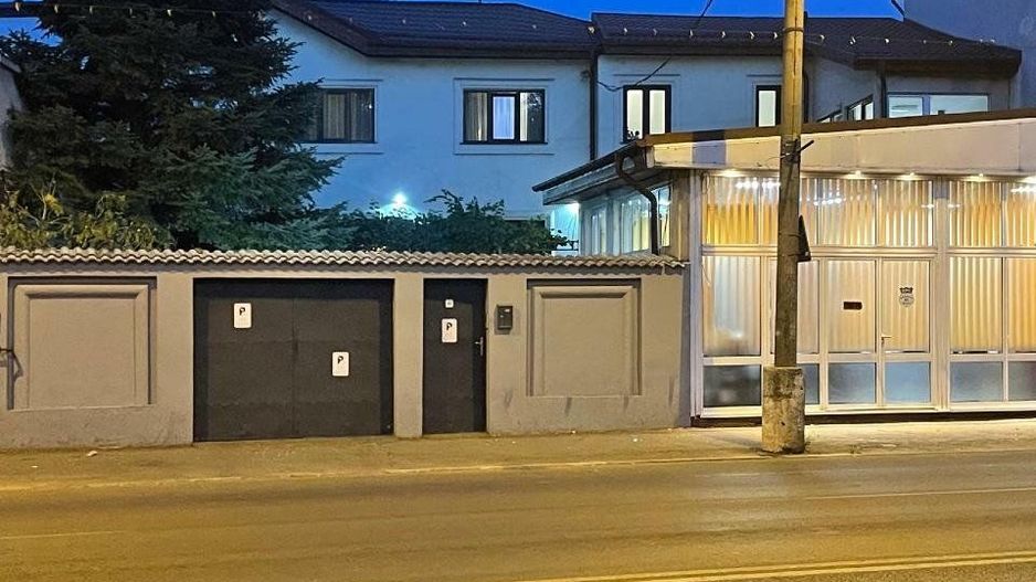 Vila / Spatiu Comercial Stradal 20m deschidere - Poză 10