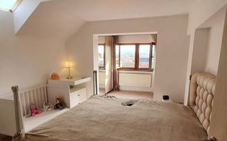 Aapartament renovat 4 camere etaj 2 suprafata 84.66 mp in Piata Cluj - Poză 1