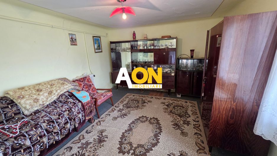 Casă veche cu 3 camere, 259 mp teren, la asfalt, zona Prefectura - Poză 3