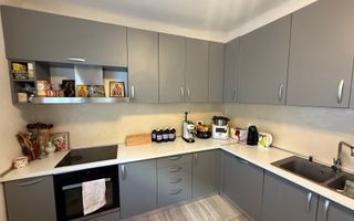 Casă complet mobilată, cu garaj și curte comună – strada Moților, Cluj - Poză 6