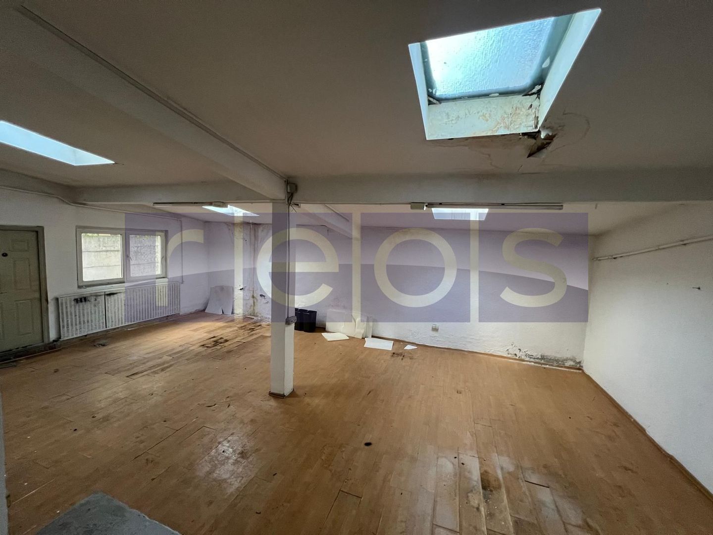 DE VANZARE OPORTUNITATE | VILĂ  CURTE INDIVIDUALĂ | TEREN 350 MP - Poză 13