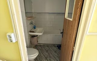 APARTAMENT 2 CAMERE ETAJ 4 VISOI ZONA MOL - Poză 7