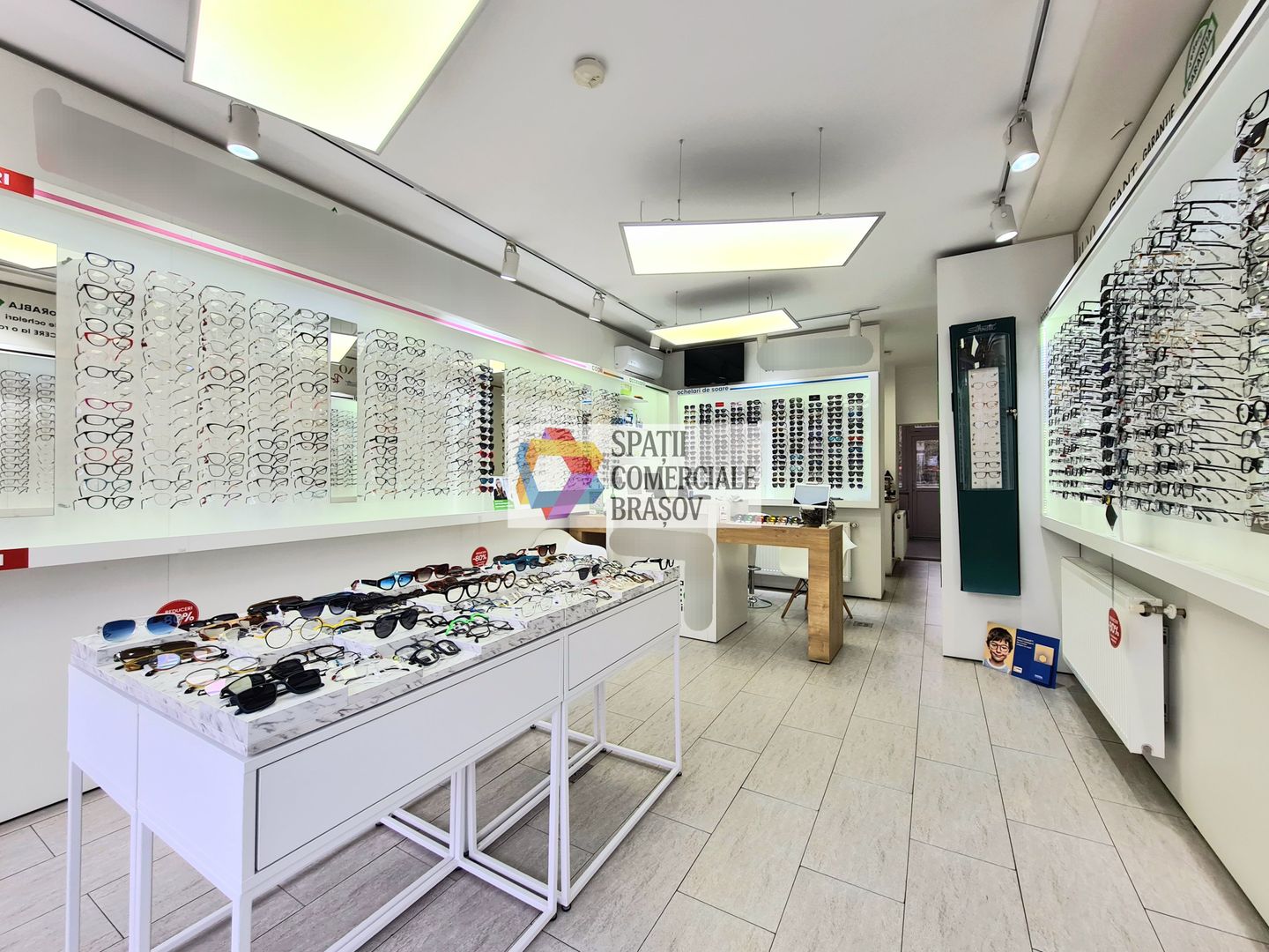 Spatiu comercial de închiriat Brasov - 70 mp # spatii-comerciale-brasov.ro - Poză 1