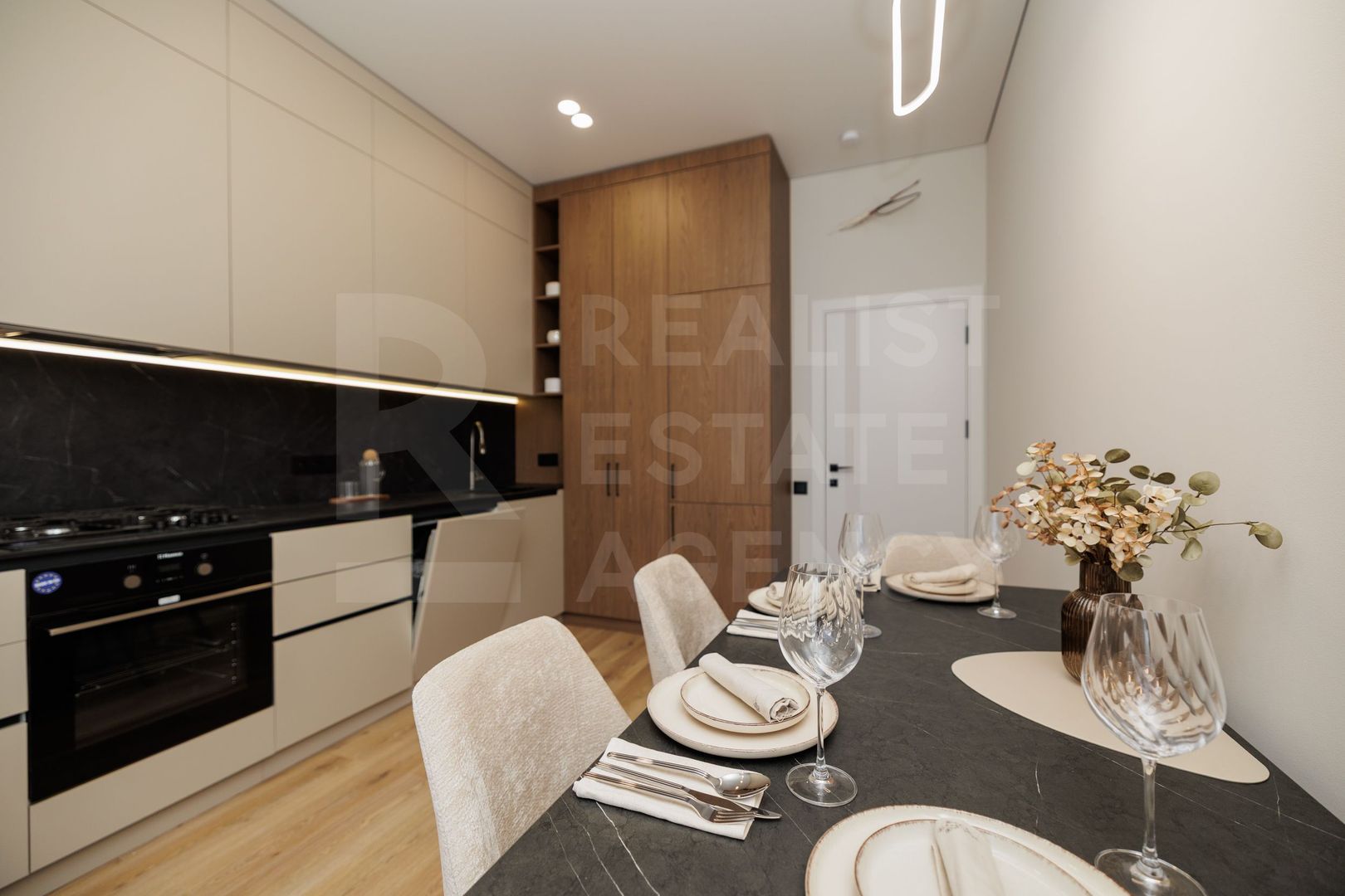 Vânzare, apartament, 3 camere, str. Durlești, Dumnbrava - Poză 1