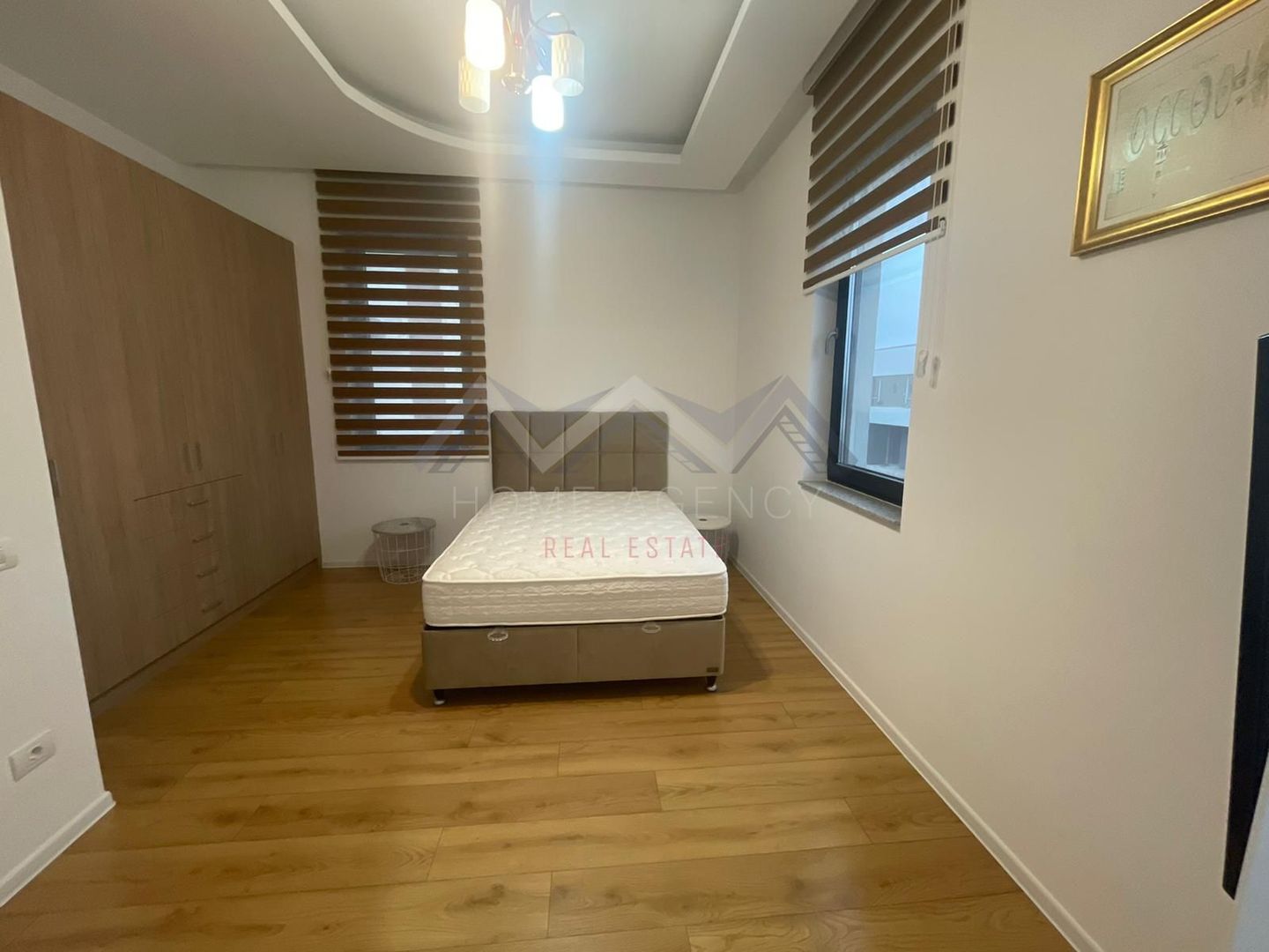 Casă P+1+M de vânzare în Otopeni–Tunari | Ansamblu nou, 3 dormitoare, mobilată - Poză 8