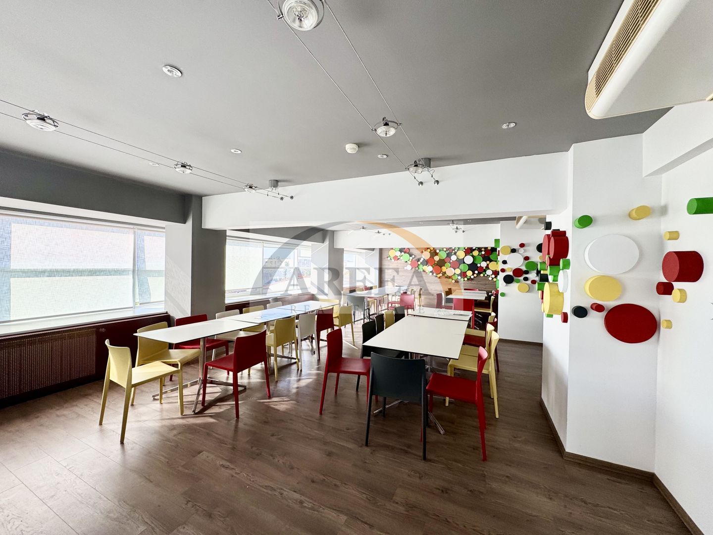 AFACERE - HOTEL (SEMI)RENOVAT de 4 etaje - Floreasca-Barbu Vacarescu - Poză 12