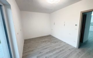 Apartament cu 2 camere si 2 balcoane in Giroc zona Braytim - Poză 4
