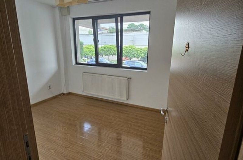 Apart 3 cam nemobilat + parcare - Poză 13