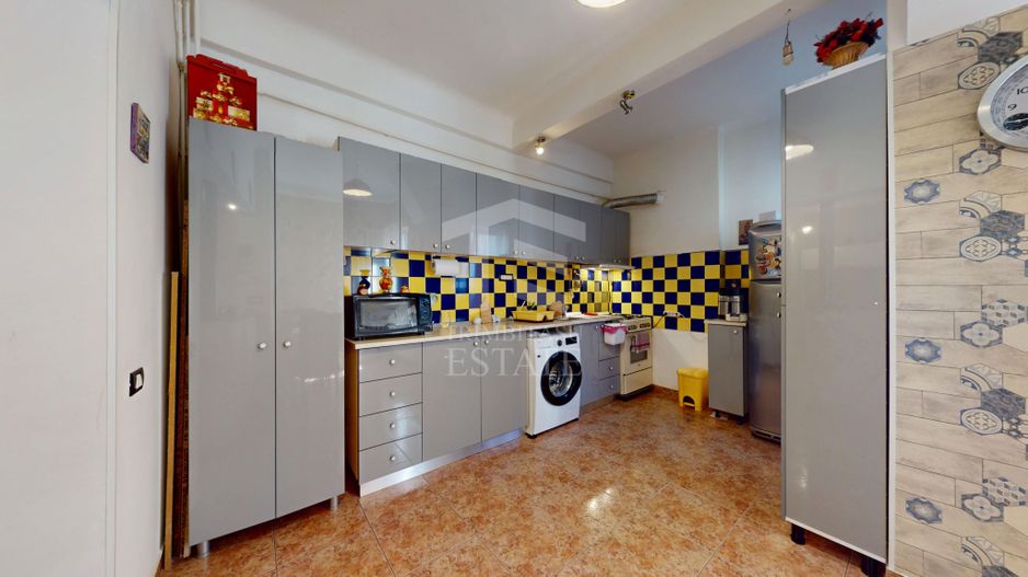 Apartament interbelic cu 3 camere, 124 mp, vis-à-vis de - Poză 38