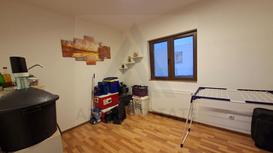 Casa constructie 2016 cu teren 306 mp complet utilata in Selimbar - Poză 5