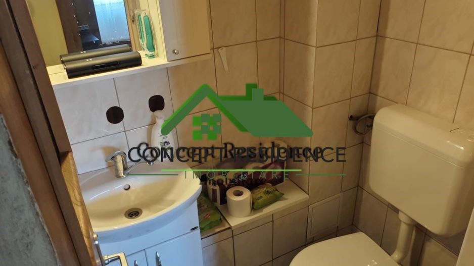 Vand apartament 4 camere, Republicii zona Liceul Sportiv - Poză 8