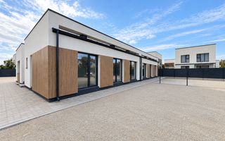 Casa Parter in Complex Finalizat - Poză 3