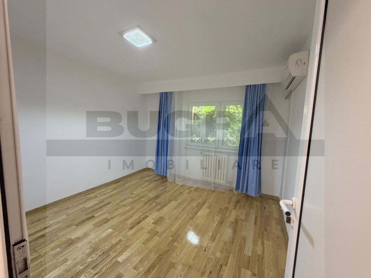 Apartament de 4 camere, decomandat, 95mp, parcare, zona Piata Zorilor - Poză 2