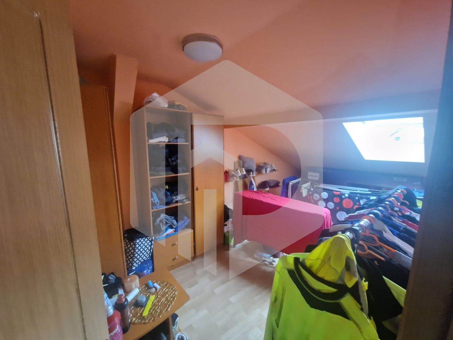 Mansardă spațioasă, complet mobilată și utilată – 80 mp | Sibiu - Poză 5