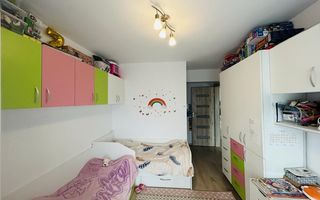 Apartament 3 camere, etaj intermediar, mobilat, 2 bai, 2 balcoane - Poză 3