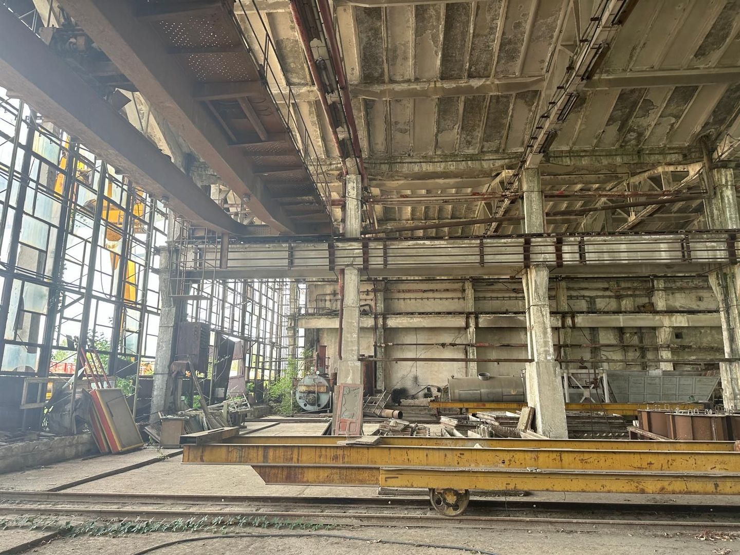 Platformă Industrială cu Cale Ferată si Infrastructură Completă - Poză 13