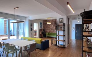 Penthouse cu Design Eclectic | Central | Panoramă Unică | Oradea - Poză 1