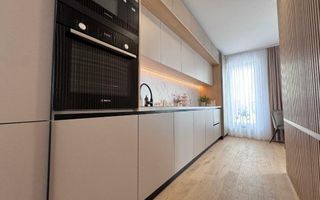 Apartament 3 camere cu terasă de 100 mp + loc de parcare – complet nou, mobilat și utilat - Poză 3