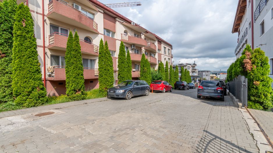 Apartament 3 camere de vanzare Bună Ziua str. Costache Negri Parcare - Poză 20