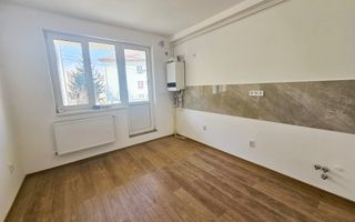 Apartament cu o camera, 40 mp utili + balcon 10 mp, etaj 1, Cetate - Poză 1