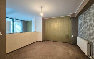 Spațiu comercial cu vad -  200 mp - Poză 4