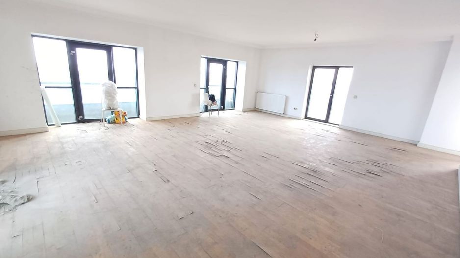Penthouse Emerald Residences 363 mp etaj 11-12 Lacul Tei - Poză 5