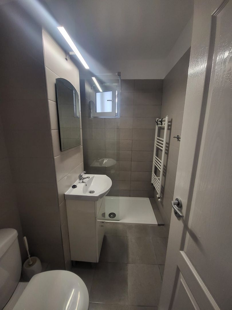 APARTAMENT CU 2 CAMERE DE INCHIRIAT IN ZONA ARNSBERG LA 310EURO - Poză 6