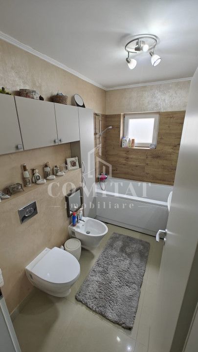 Apartament cu 3 camere, balcon și parcare | cartier Europa - Poză 11
