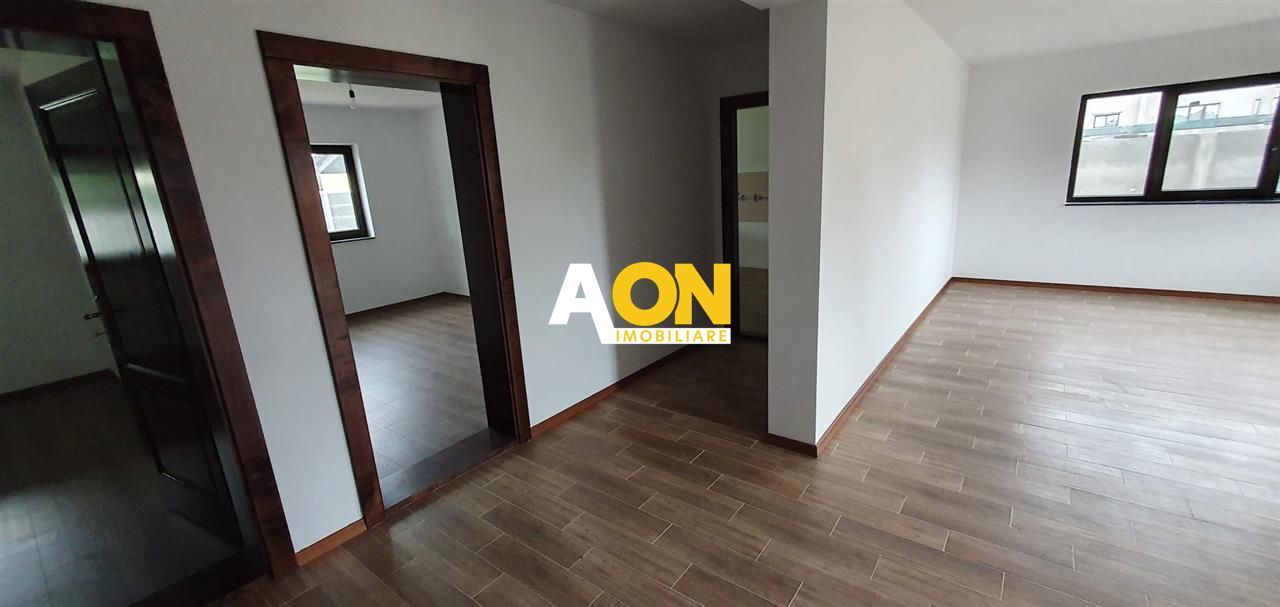 Casa 4 camere, teren 673 mp, toate utilitatile, Micesti - Poză 9