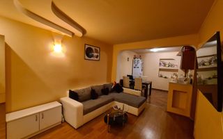 2 Case de vanzare + spatiu comercial | Zona Tiglari | 400 mp - Poză 4