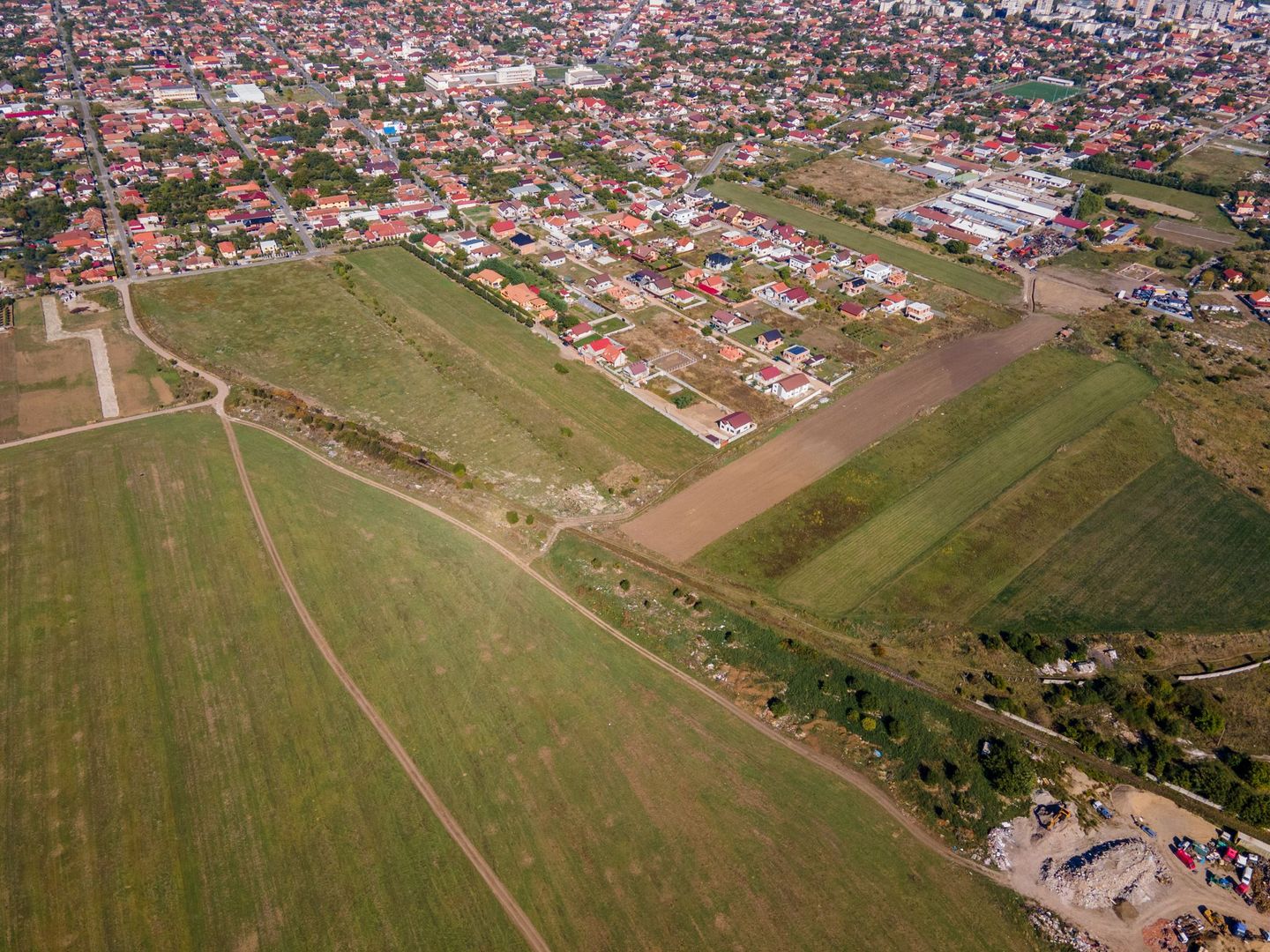 Teren în Bujac, strada Orizontului, suprafață 28.000 mp - Poză 6