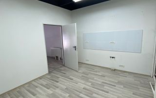 Spatiu comercial cu parcare - Poză 15