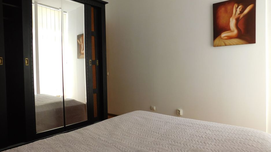 Fără comision - Apartament 2 camere lângă Teatrul Național - Poză 12
