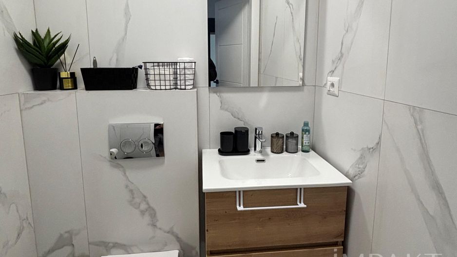 Inchiriere duplex exceptional în zona Bunaa Ziua - Poză 4