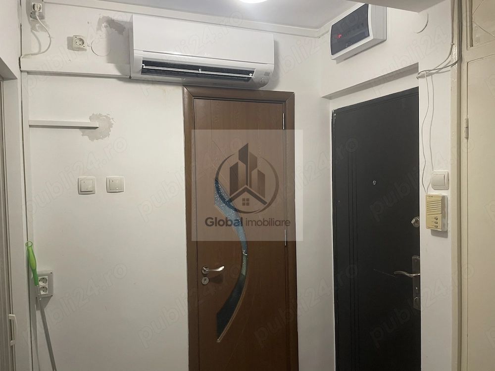 Apartament 2 camere decomandat Moghioros - Poză 4