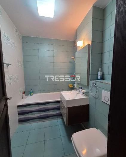Apartament 4 camere, renovat integral, Tomis Nord – disponibil imediat - Poză 9