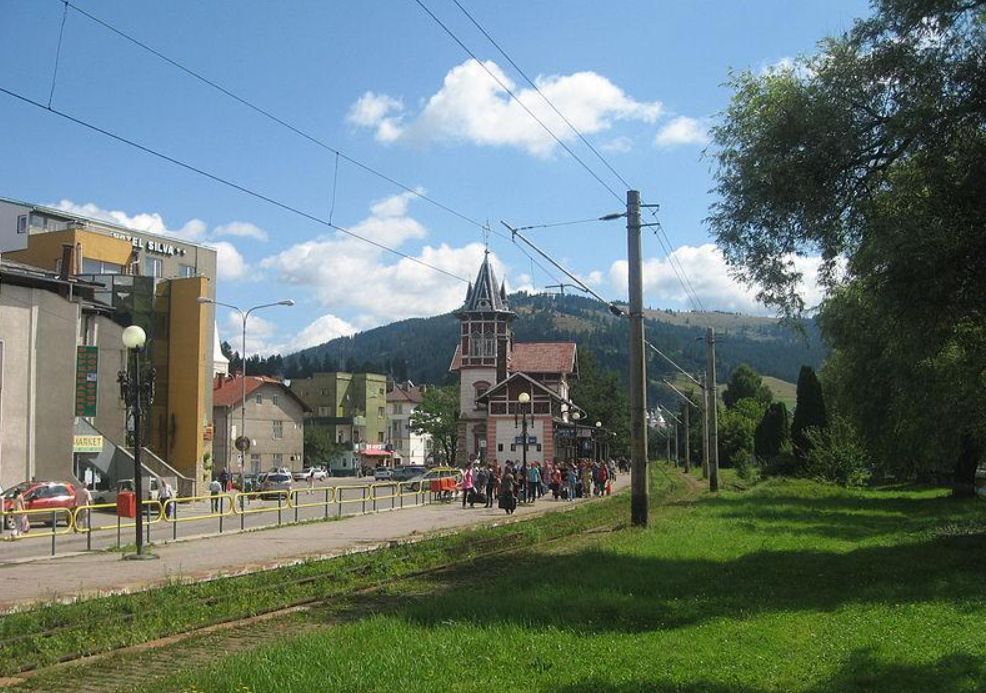 Excelenta investitie! Teren in statiunea Vatra Dornei! - Poză 4