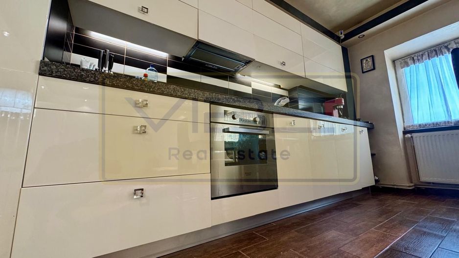Apartament 3 camere modern Bulevardul Poitiers- Manastirea Cetatuia - Poză 6
