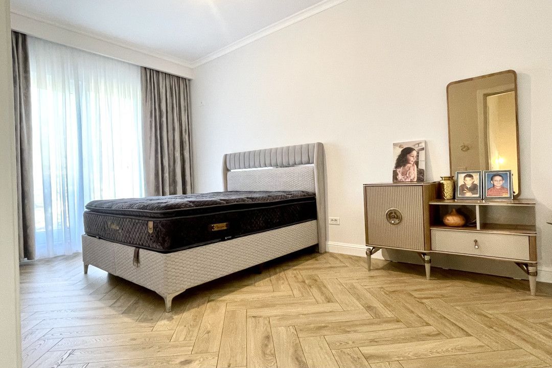 Vile de lux P+1 cu 5 camere și grădină, Corbeanca - Poză 12