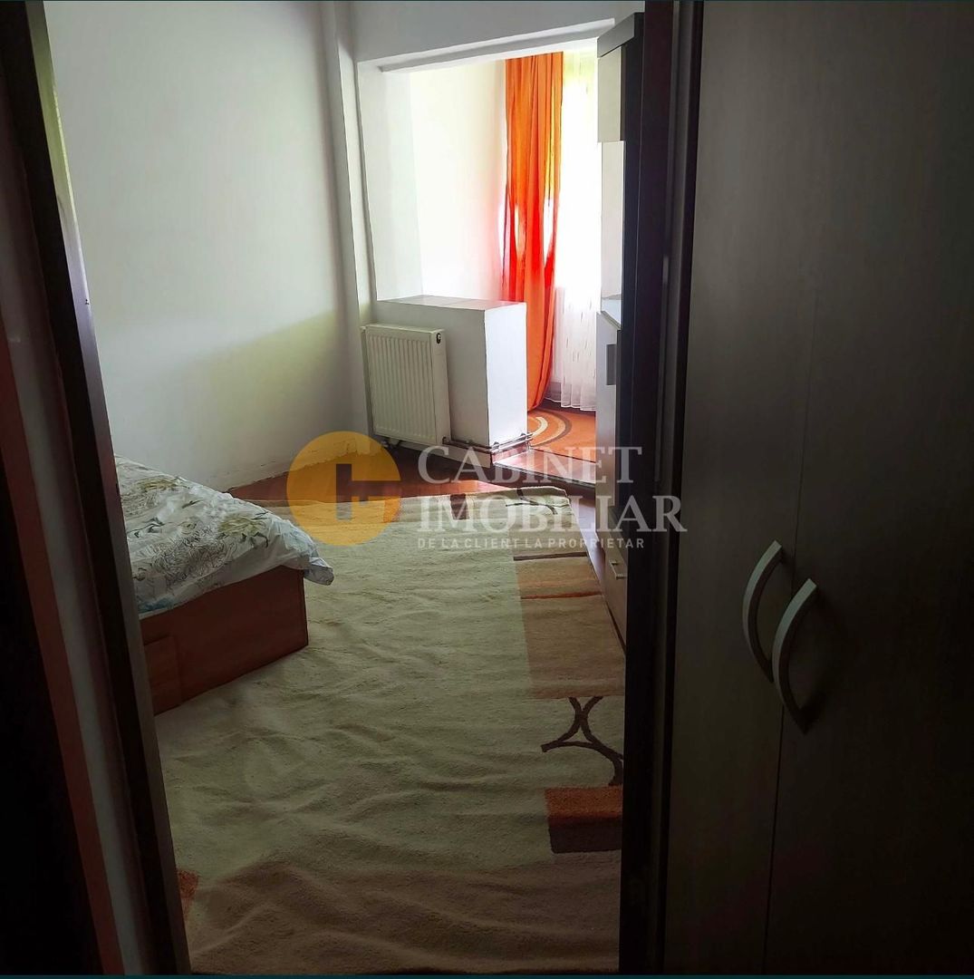 Nicolina -Apartament 3 Camere Decomandat -Etaj 3/4 Bloc 1986 - Poză 6