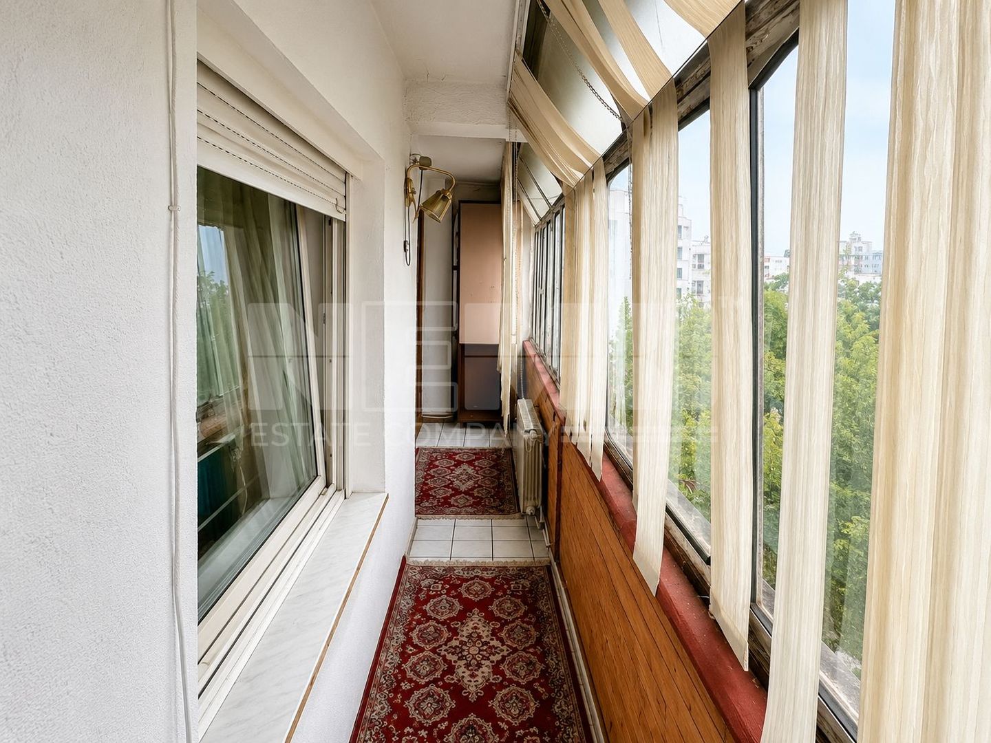 Apartament George Enescu | 3 camere | Etaj 6 | Mansarda | 95000 Euro - Poză 12