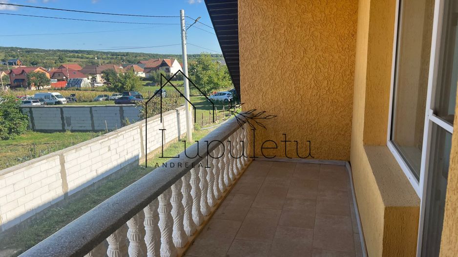 Casa de Vanzare Rasinari | 6 Camere | 200 MPU | Teren 979 MP | - Poză 18