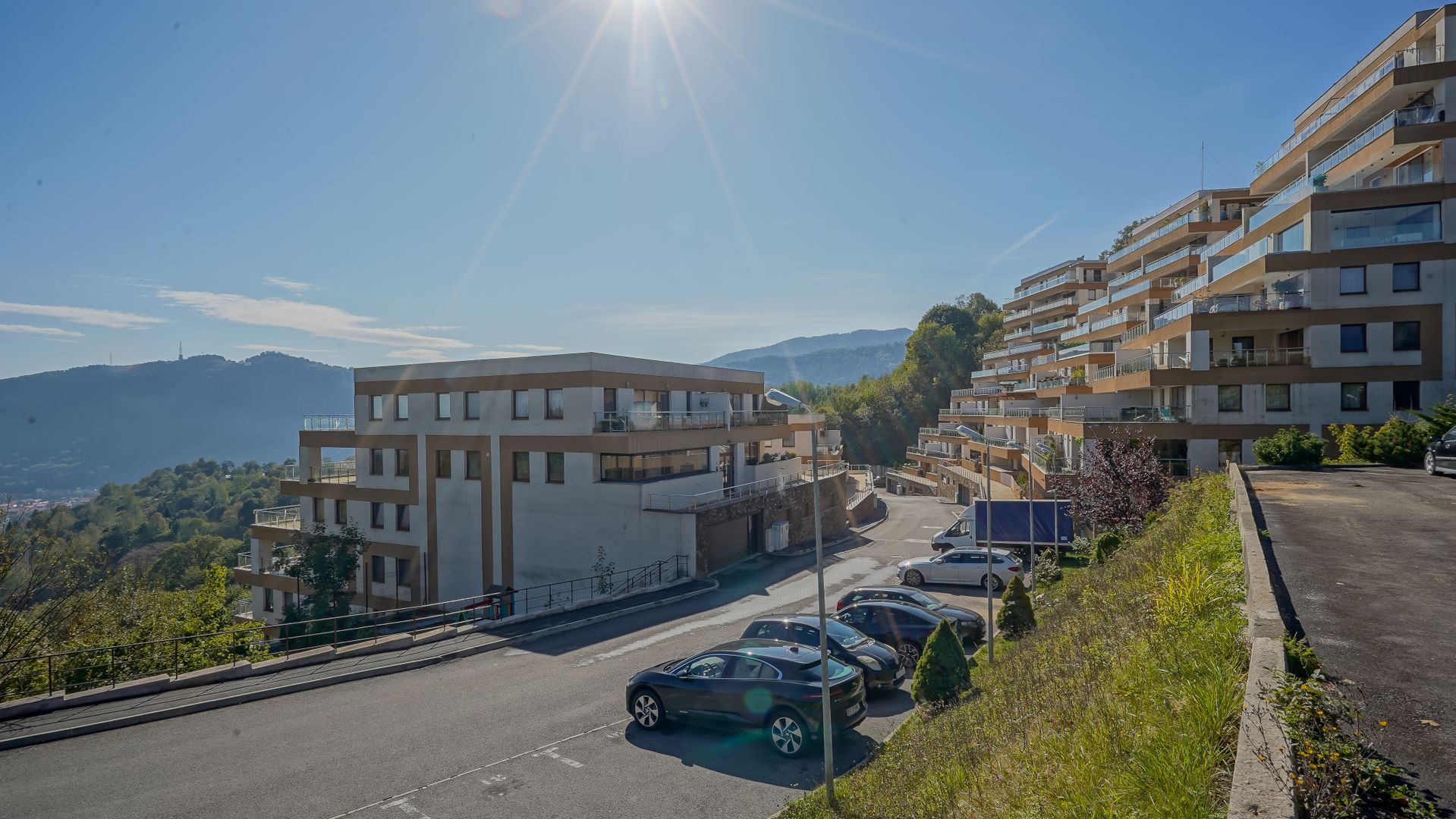 2 CAMERE PREMIUM | TERASA 45 MP | DRUMUL POIENII | CONTRACT PE 6 LUNI - Poză 25