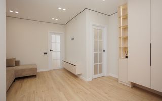 Vânzare, apartament - 46 mp, str. Regina Elisabeta, Durlești - Poză 2