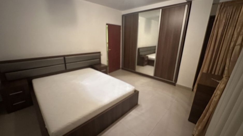 Apartament cu 3 camere de inchiriat - Poză 1